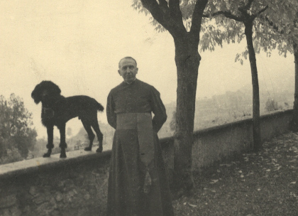 Immagine del fondatore della Casa del Cieco